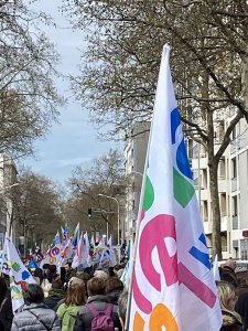Alerte budget collèges de la métropole