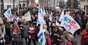 7 mars : Manifestations historiques La suite : Mercredi 8 pour les droits (…)